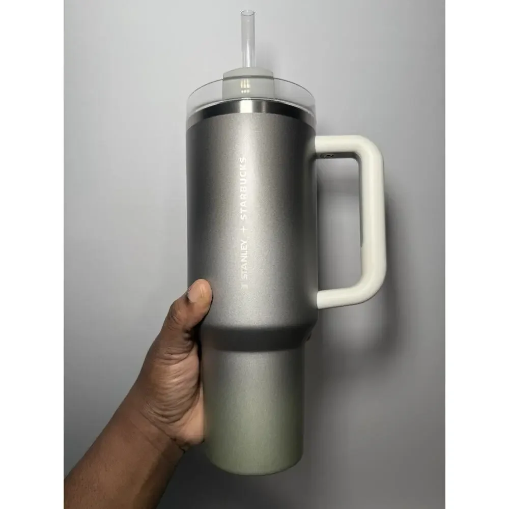 Stanley X Starbucks Thailand 2025 SILVER CHROME 40oz Quencher Tumbler BNWT - Picture 4 of 7